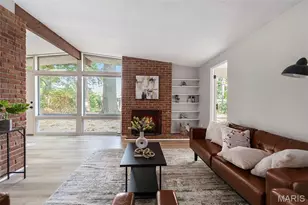 13 Bayberry Ln, Florissant, MO 63033 - Photo 1