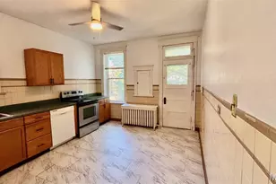 755 Dover Pl, Saint Louis, MO 63111 - Photo 2