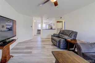 97 Sugar Bend Ct, Saint Peters, MO 63376 - Photo 6