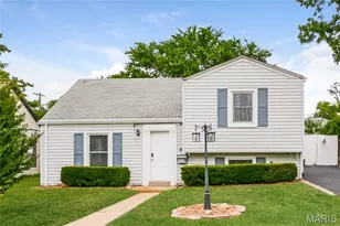 9457 Harold Dr, Saint Louis, MO 63134 - Photo 2