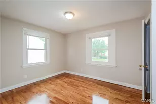 9457 Harold Dr, Saint Louis, MO 63134 - Photo 10