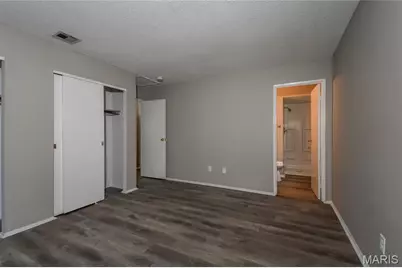 4917 Rainford Court, Saint John, MO 63128 - Photo 8