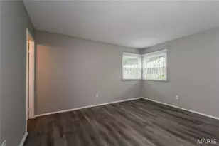 4917 Rainford Ct, Saint John, MO 63128 - Photo 10