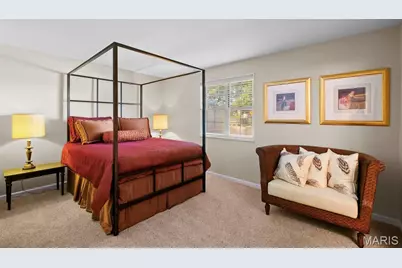 9208 Eager Road, Saint Louis, MO 63144 - Photo 10