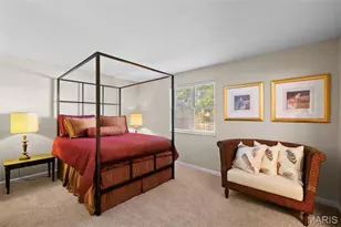 9208 Eager Rd, Saint Louis, MO 63144 - Photo 10