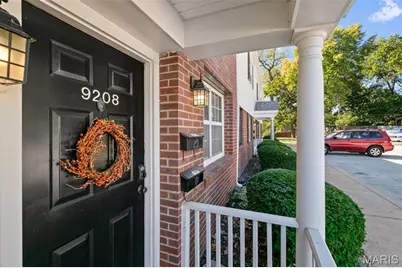 9208 Eager Road, Saint Louis, MO 63144 - Photo 2