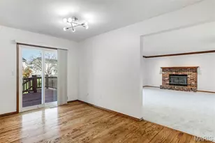 2105 Telford Dr, Saint Louis, MO 63125 - Photo 30