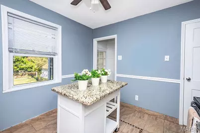 2745 Granda Drive, Saint Louis, MO 63125 - Photo 14
