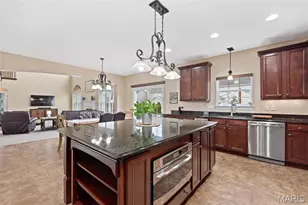 323 Trailhead Way, Dardenne Prairie, MO 63368 - Photo 8