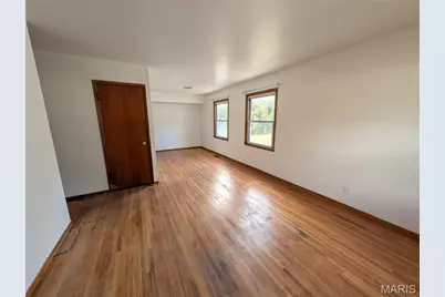 432 Midlothian Road, Unknown, MO 63137 - Photo 2