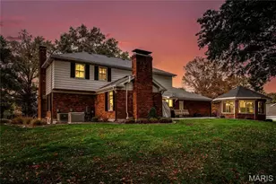 6 Chippenham Ln, Chesterfield, MO 63005 - Photo 6