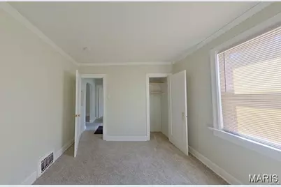 4608 June Avenue, Saint Louis, MO 63121 - Photo 4