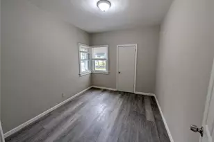 8033 Winfield Ave, Unincorporated, MO 63114 - Photo 6