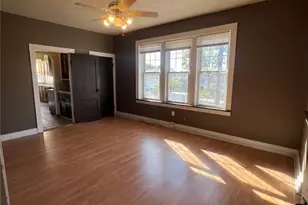 5218 Holly Hills Ave, Saint Louis, MO 63109 - Photo 2