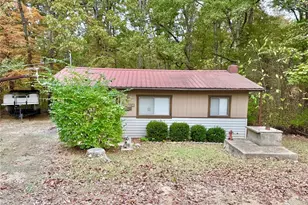 6405 Robin Ln, French Village, MO 63036 - Photo 2