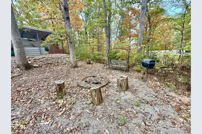 6405 Robin Lane, French Village, MO 63036 - Photo 10