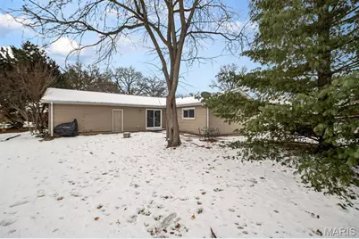 4 Riviera Court, Lake Saint Louis, MO 63367 - Photo 30