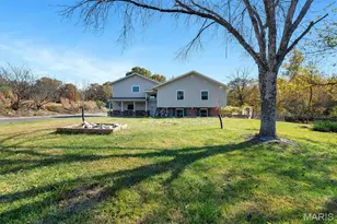 42 Windam Pl Dr, Unincorporated, MO 63304 - Photo 6