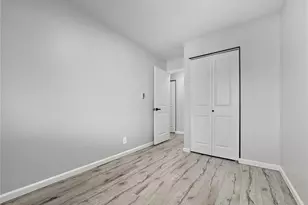 10010 Bunker Hill Dr, Mehlville, MO 63123 - Photo 12