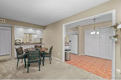 539 Coeur De Royale Drive #408, Creve Coeur, MO 63141 - Photo 26