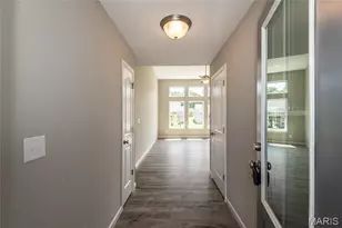 960 Brookfield Chase Ct, Florissant, MO 63031 - Photo 1