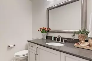 5314 N Kenrick Parke Dr, Saint Louis, MO 63119 - Photo 22