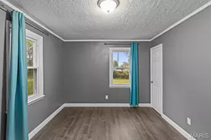 10432 Driver Ave, Overland, MO 63114 - Photo 18