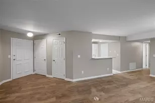 4525 Eli Dr, Saint Louis, MO 63128 - Photo 6