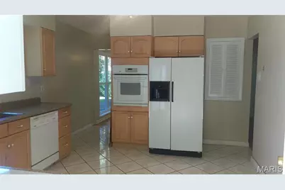 18 Country Squire Court, Unincorporated, MO 63146 - Photo 4
