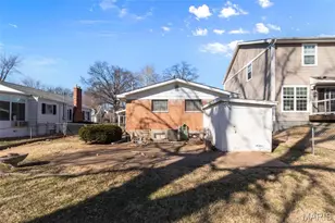 8816 Bridgeport Ave, Brentwood, MO 63144 - Photo 28