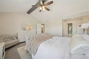 1904 Dewitt Ridge Dr, Chesterfield, MO 63017 - Photo 18