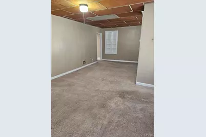 9422 Chester Avenue, Woodson Terrace, MO 63114 - Photo 2