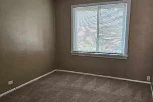 9422 Chester Ave, Woodson Terrace, MO 63114 - Photo 8