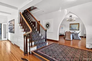 37 Ridgemoor Dr, Clayton, MO 63105 - Photo 6