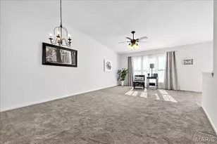 160 Silo View Dr, Wentzville, MO 63385 - Photo 2