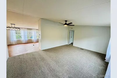 425 Misty Valley Lane, Beaufort, MO 63013 - Photo 2