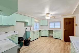 7218 Lakeshore Dr, Cedar Hill, MO 63016 - Photo 12