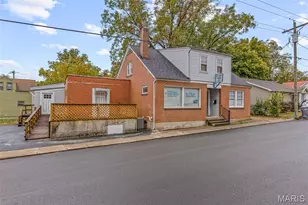 720 Market St, Saint Genevieve, MO 63670 - Photo 2