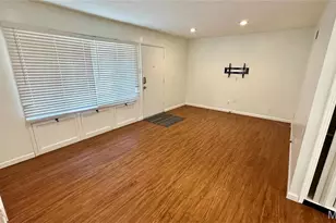 4400 Mohegan Dr, Saint Louis, MO 63123 - Photo 16