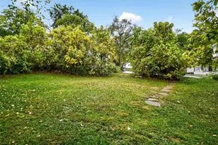 2434 Mary Ave, Jennings, MO 63136 - Photo 28