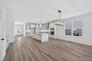 236 Randlin Dr, O'Fallon, MO 63367 - Photo 8