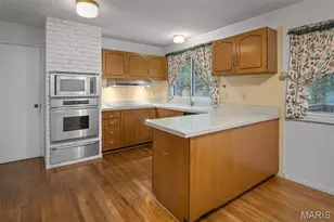 5327 Crowndun Dr, Saint Louis, MO 63129 - Photo 20