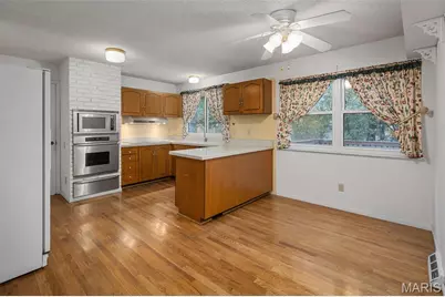 5327 Crowndun Drive, Saint Louis, MO 63129 - Photo 18