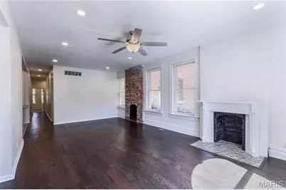 4341 Maryland Avenue, Saint Louis, MO 63108 - Photo 10