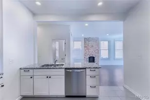 4341 Maryland Ave, Saint Louis, MO 63108 - Photo 16