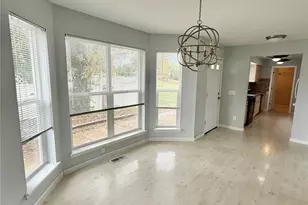 100 Cardinal Villas Dr, Saint Peters, MO 63376 - Photo 10