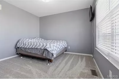 742 Oak Leaf Bluff Drive, Saint Charles, MO 63304 - Photo 26