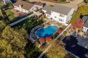 742 Oak Leaf Bluff Dr, Saint Charles, MO 63304 - Photo 44