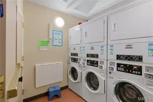 709 S Skinker Blvd, Saint Louis, MO 63105 - Photo 32