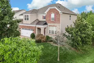 468 Maple Rise Path, Chesterfield, MO 63005 - Photo 2
